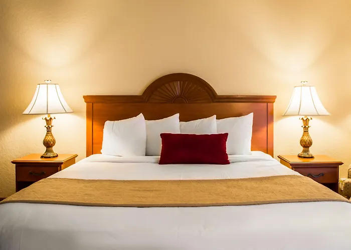 Dolphin Sands Clearwater Beach, An Ascend Collection 4*