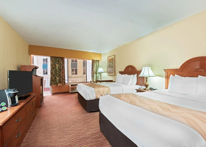 Dolphin Sands Clearwater Beach, An Ascend Collection 4*