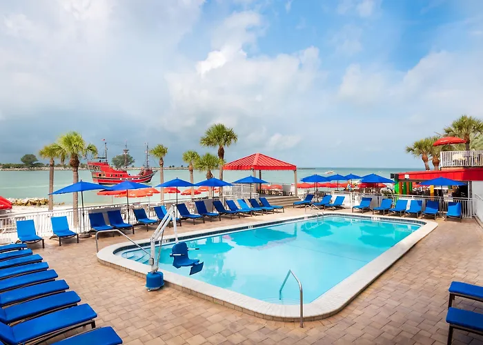 Dolphin Sands Clearwater Beach, An Ascend Collection Hotel 4*