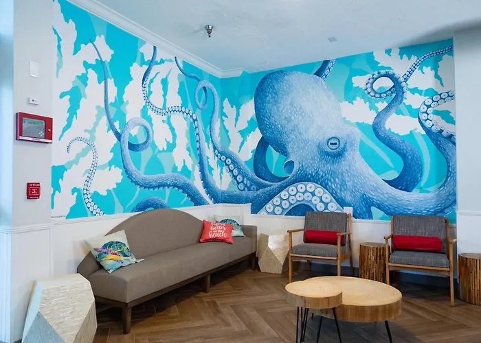 Dolphin Sands Clearwater Beach, An Ascend Collection 4*
