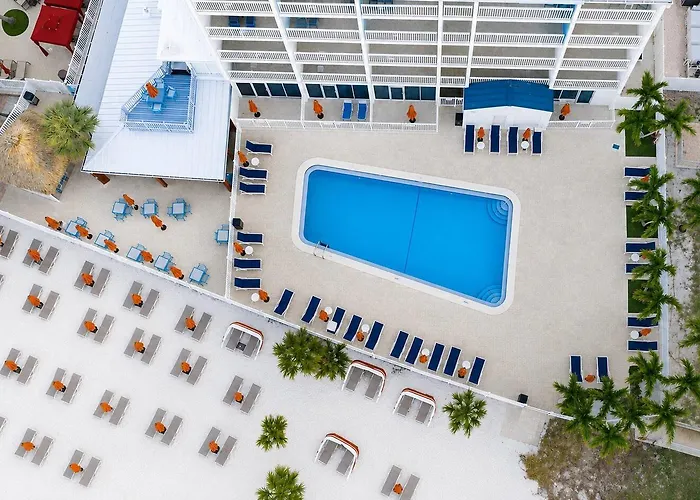 Dolphin Sands Clearwater Beach, An Ascend Collection Clearwater Beach