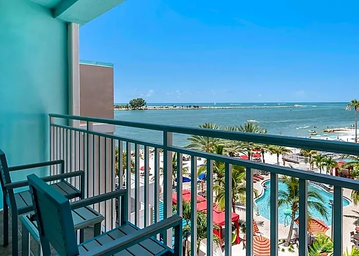 Hotel Dolphin Sands Clearwater Beach, An Ascend Collection Clearwater Beach