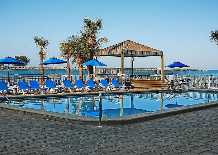 Dolphin Sands Clearwater Beach, An Ascend Collection Clearwater Beach